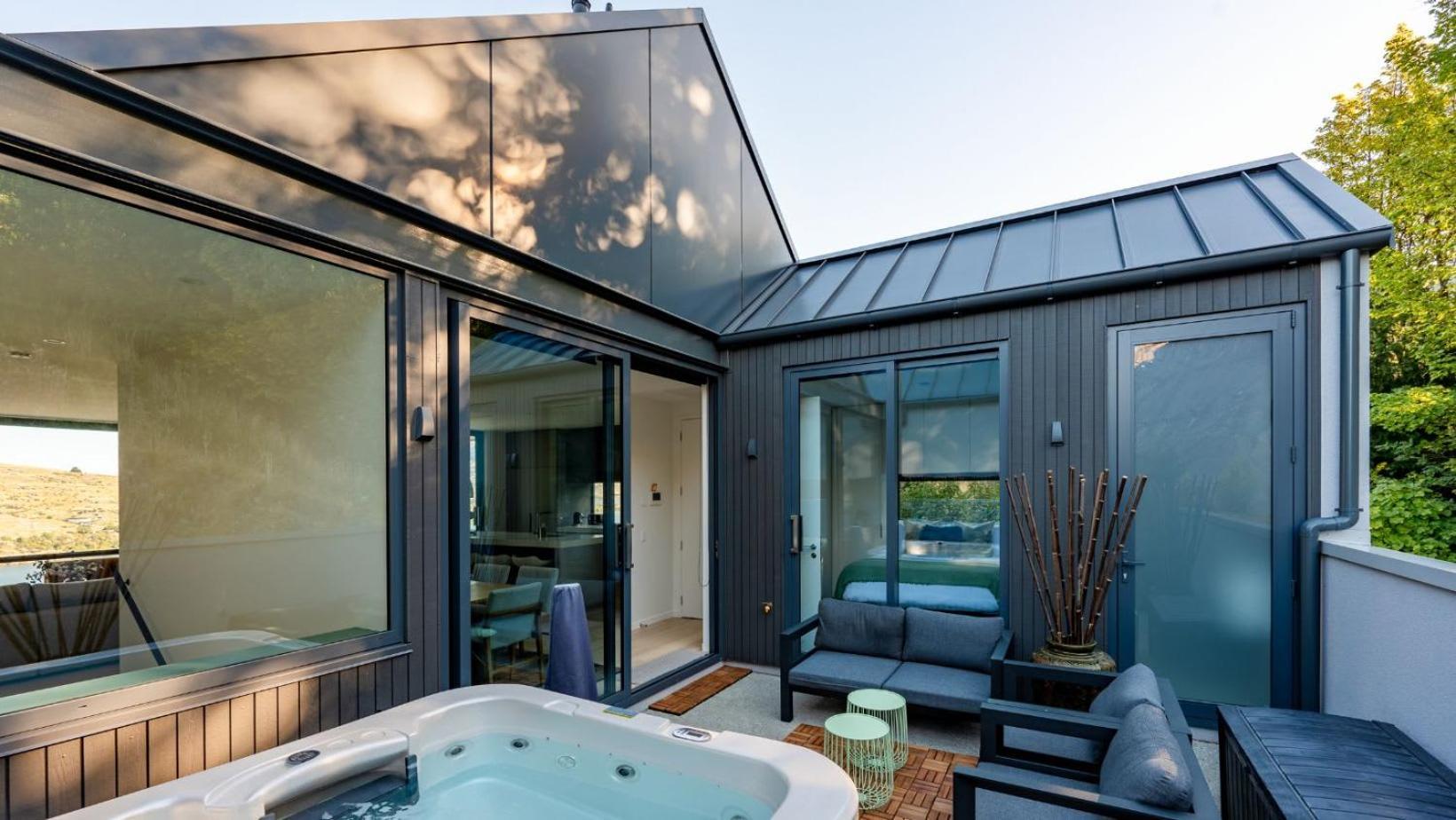 Вилла The Tiers- Hot Tub- Ac- Bbq- Free Parking Квинстаун Экстерьер фото